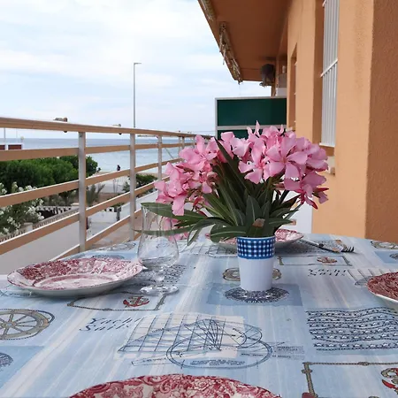Mediterráneo Azul 1era Linea De Playa Apartamento
